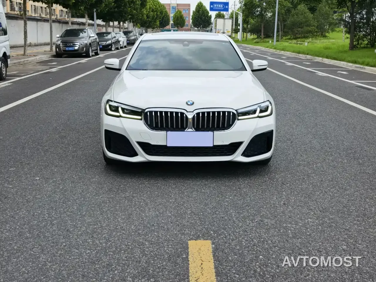 BMW 5 Series (Import) 2022 525i M Sport Package — фото 2