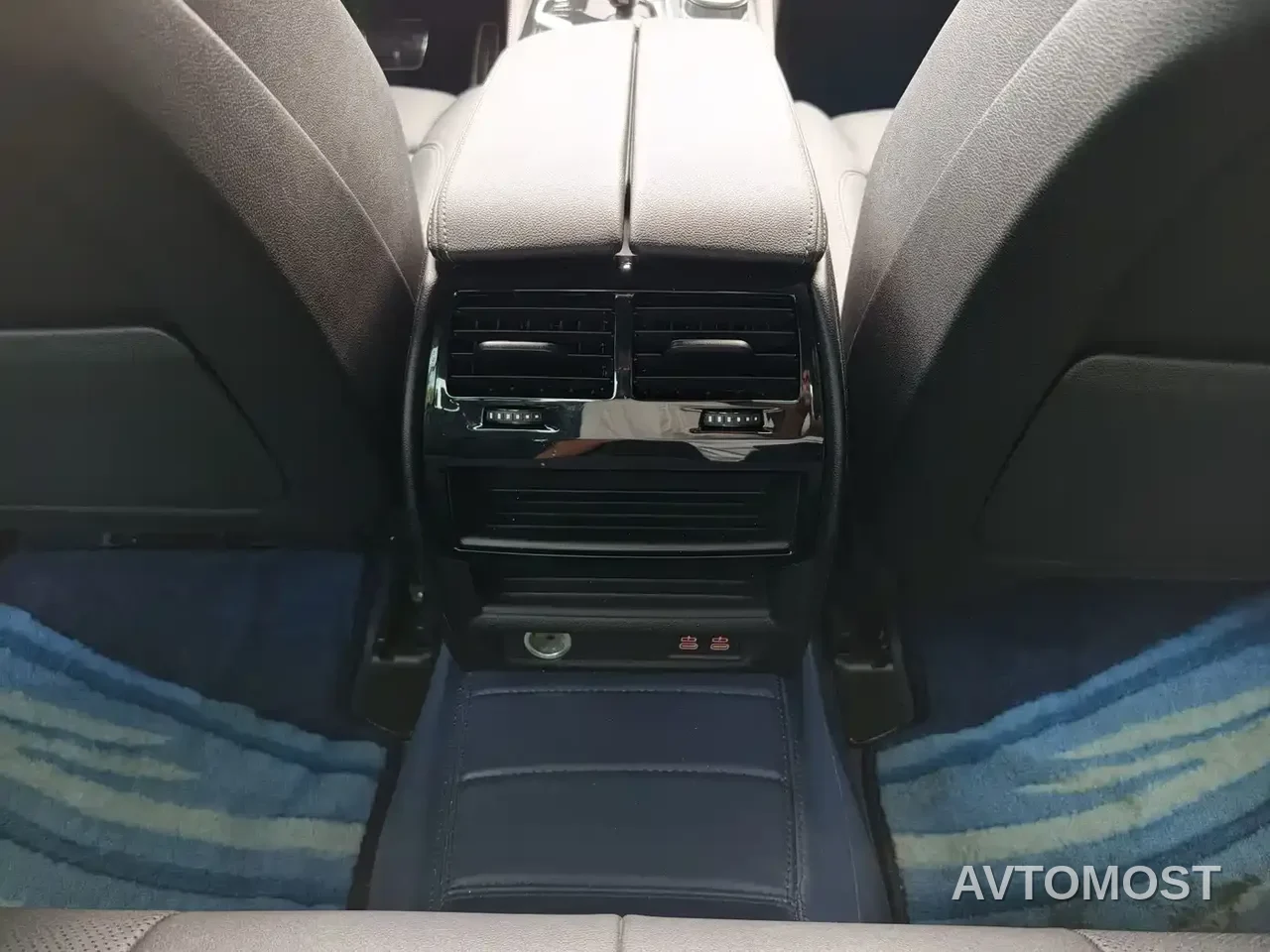 BMW 5 Series (Import) 2022 525i M Sport Package — фото 16