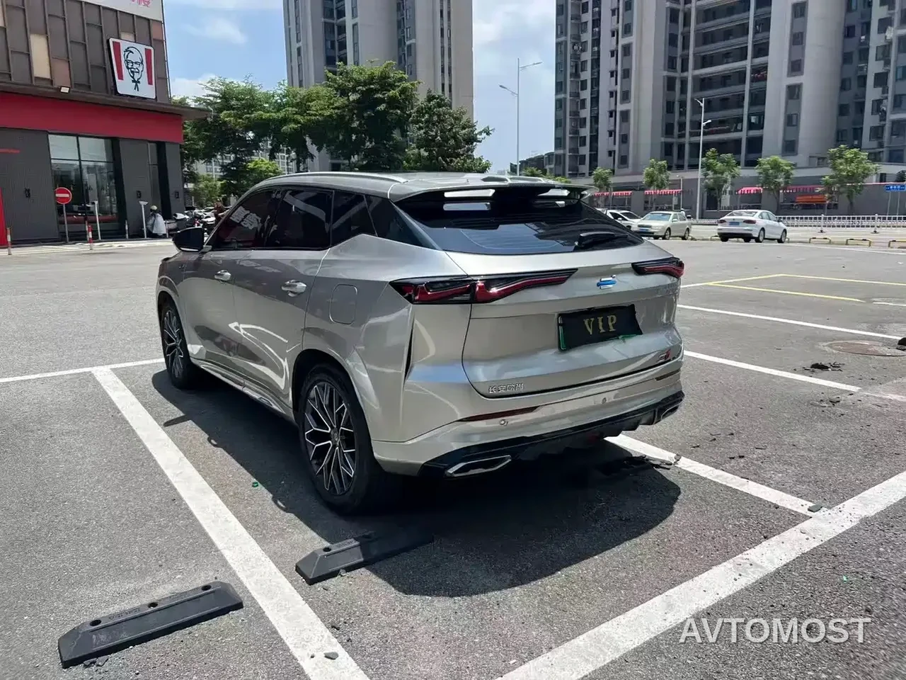 Changan Oshan Z6 EV 2023 Smart Electric iDD 150KM Flagship PLUS — фото 7