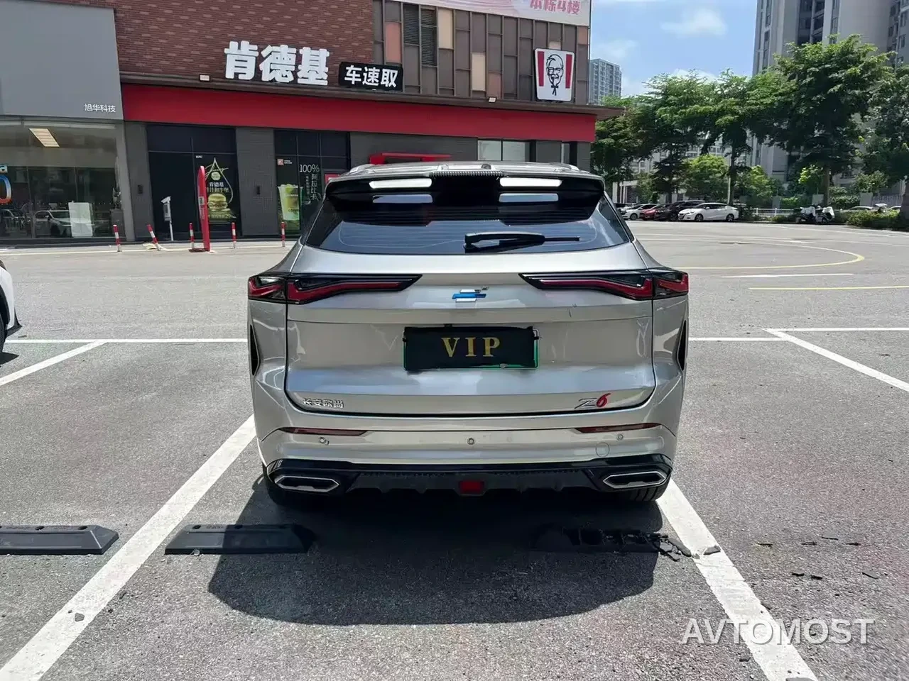 Changan Oshan Z6 EV 2023 Smart Electric iDD 150KM Flagship PLUS — фото 8