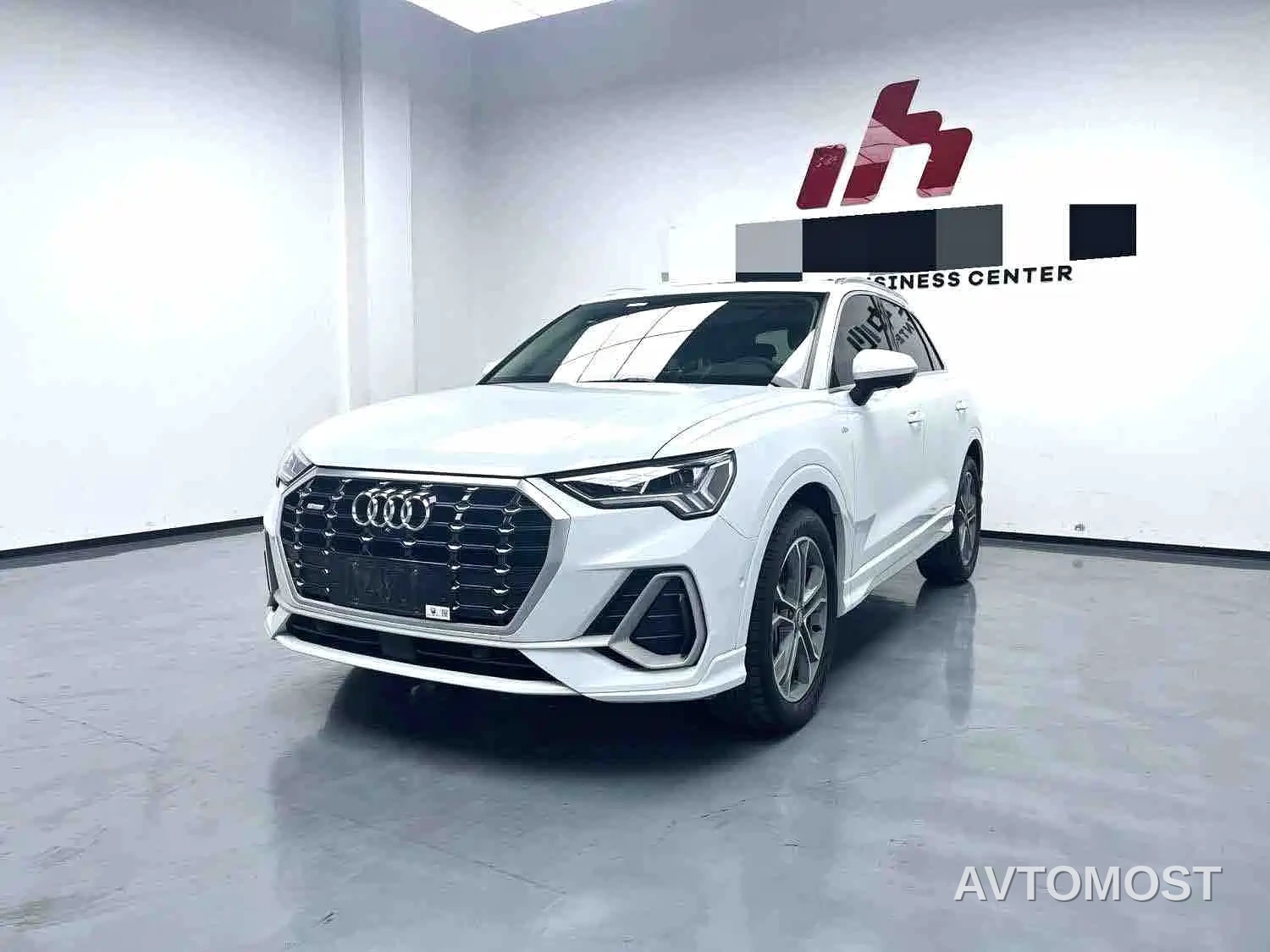 Audi Q3 2021 40 TFSI Fashion Sport — фото 1
