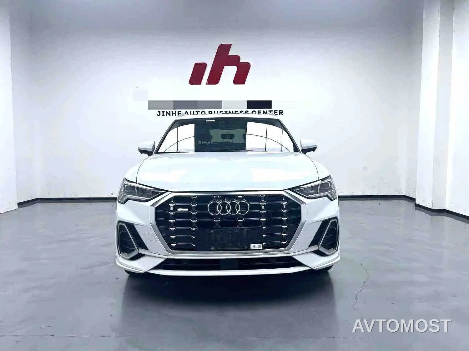 Audi Q3 2021 40 TFSI Fashion Sport — фото 2