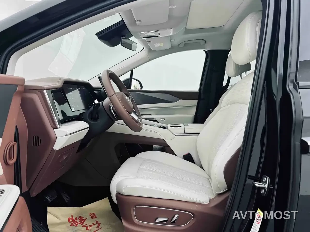 BYD Xia 2025 DM-i 1.5T 100km Leading Edition — фото 4