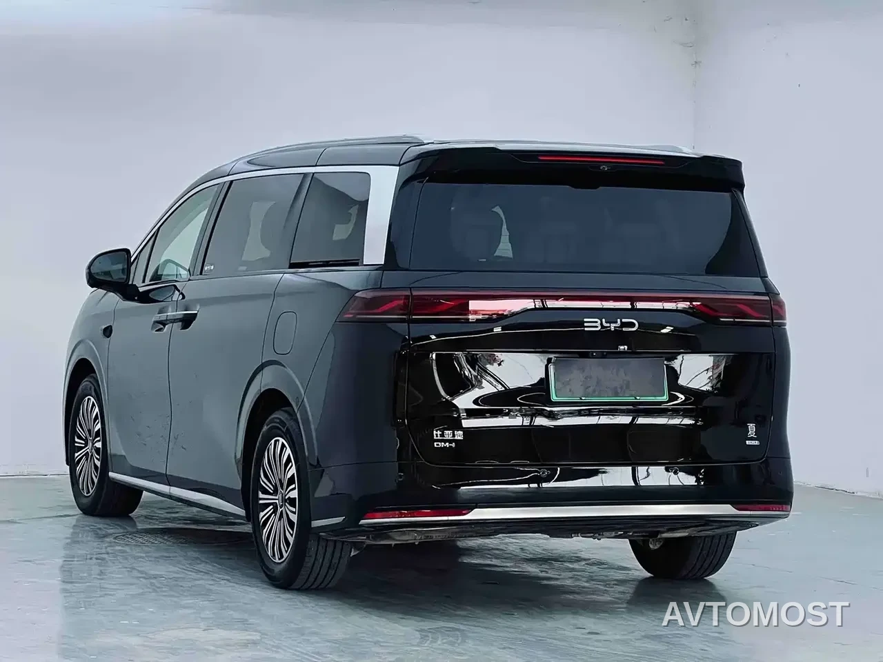 BYD Xia 2025 DM-i 1.5T 100km Leading Edition — фото 7