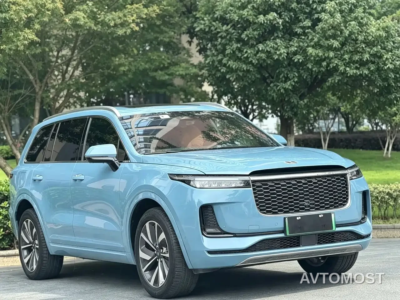 Li ONE 2021 Extended Range 6-Seater — фото 3