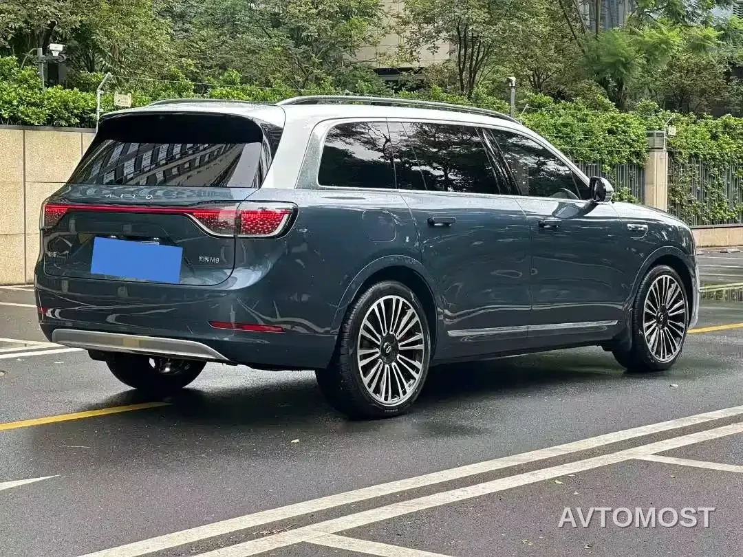 AITO M9 2024 Range Extender Max Edition 42kWh 6-seater — фото 3