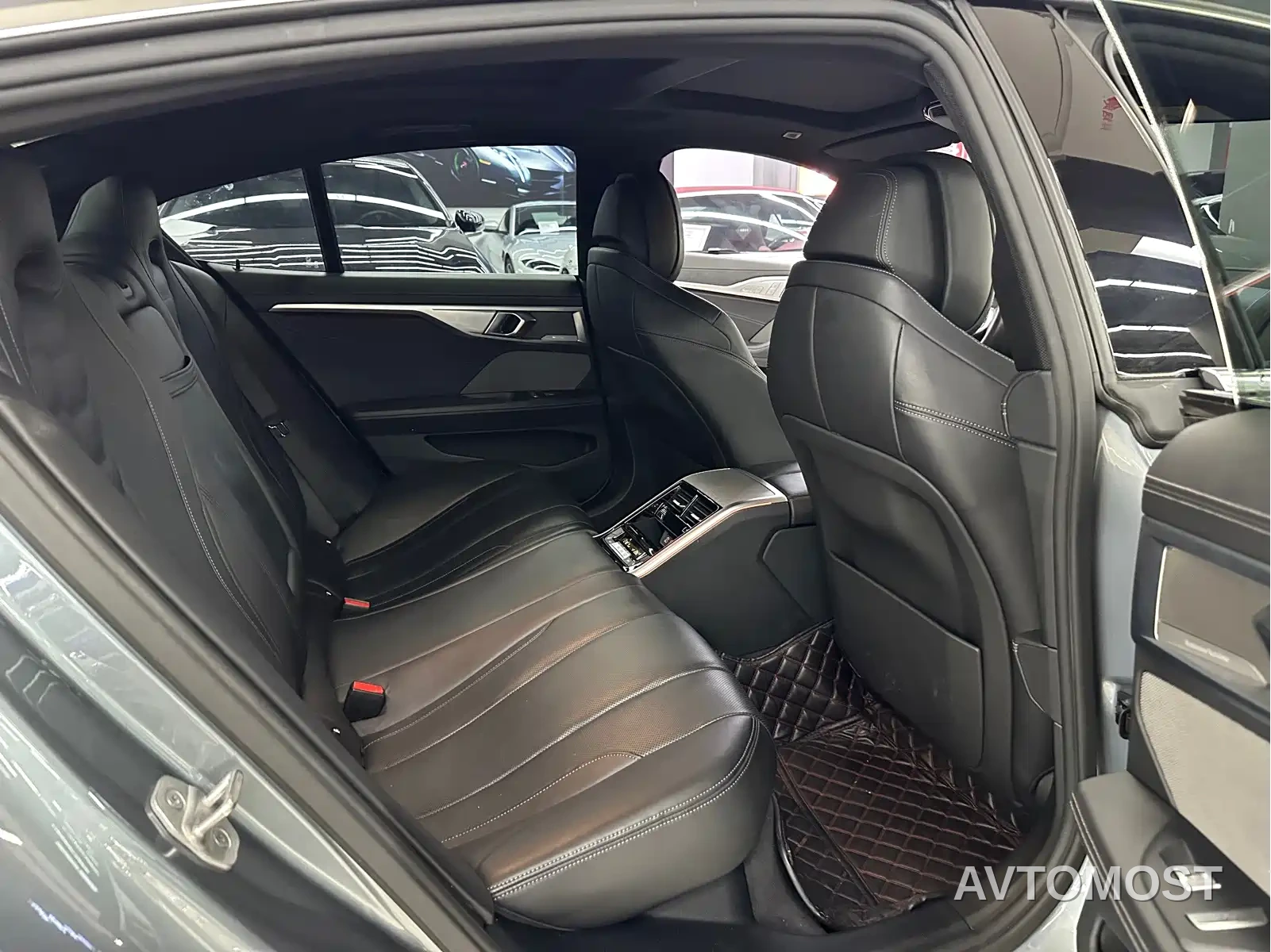 BMW 8 Series 2021 840i 4-door Coupe M Sport Package — фото 14
