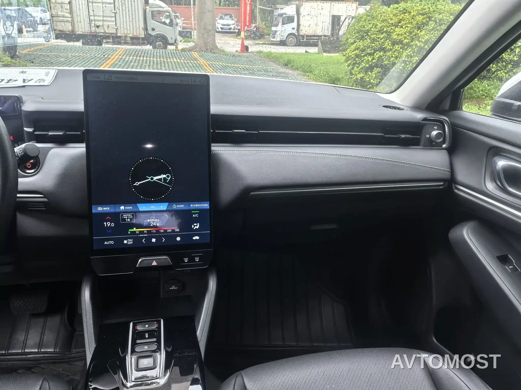 Honda e:NP1 2023 420km Ultimate Vision — фото 11
