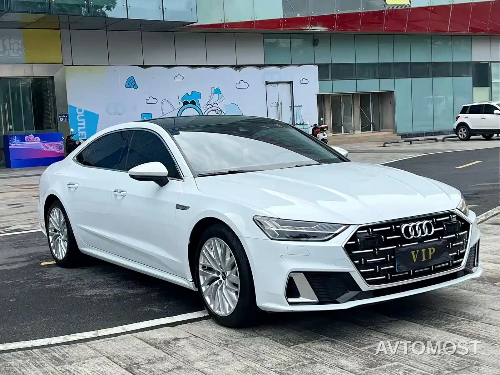 Audi A7L 2024 45TFSI S-line Dream Edition Crystal Package — фото 3