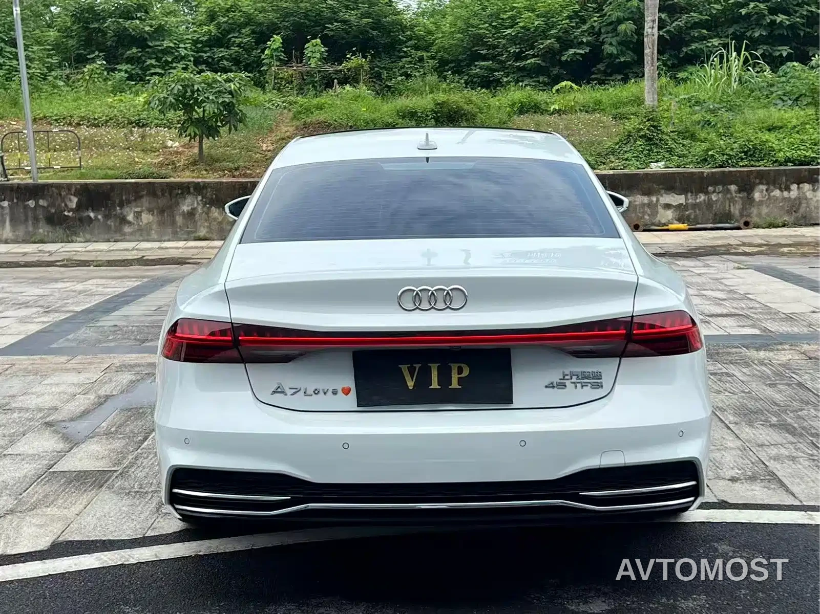 Audi A7L 2024 45TFSI S-line Dream Edition Crystal Package — фото 5