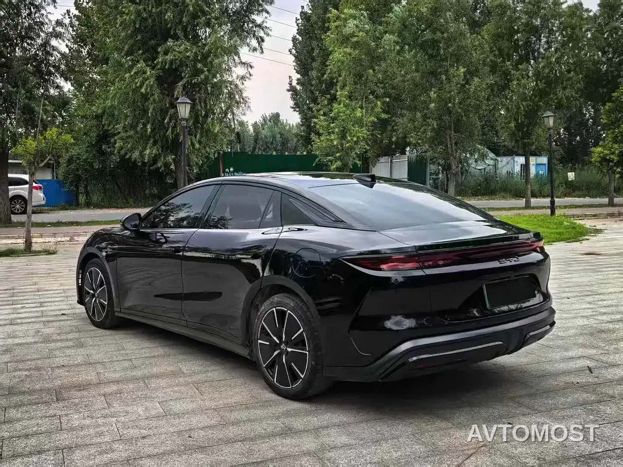 BYD Han L 2025 Model DM-i 200KM LiDAR Premium — фото 9