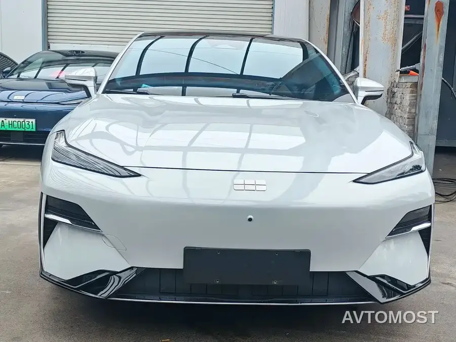 Geely Galaxy E8 2024 550km RWD PRO