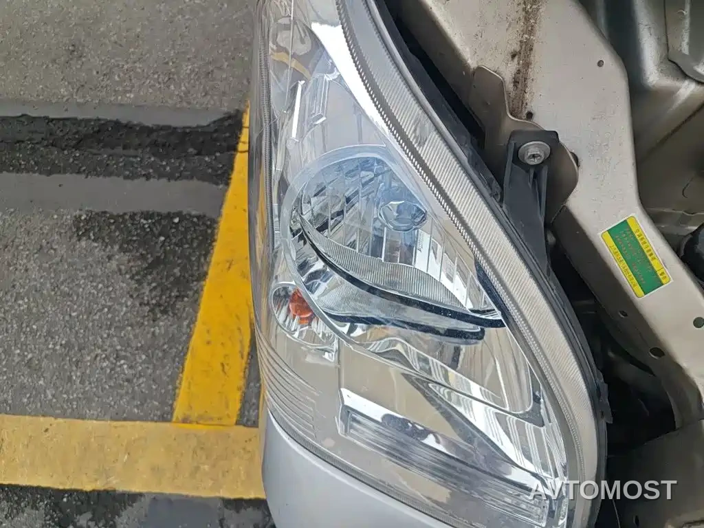 Wuling Rongguang EV 2020 Passenger Van Basic 7-seater 300KM — фото 21