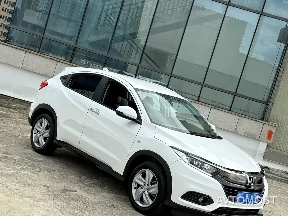 Honda Vezel 2020 220 TURBO CVT Elite — фото 3