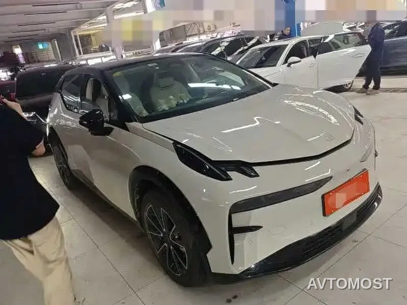 Zeekr X 2023 AWD YOU Edition 4-Seater — фото 2