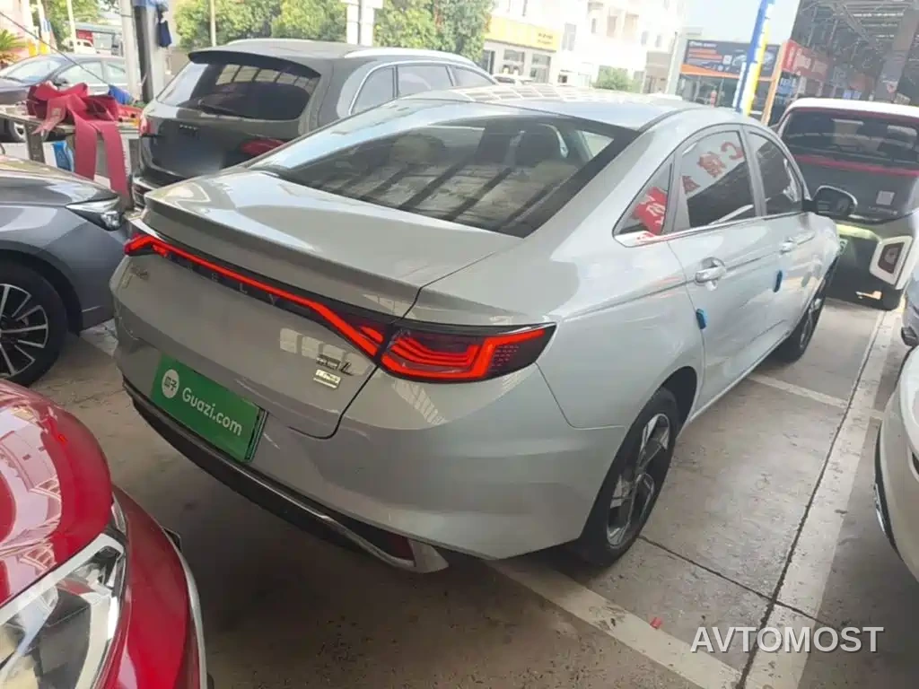 Geely Emgrand L HiP 2022 1.5TD-DHT Pro 100KM Super Swift — фото 6