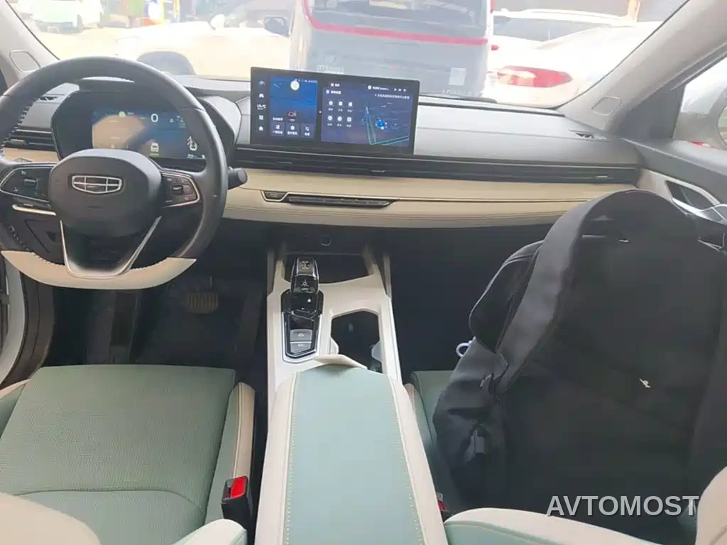 Geely Emgrand L HiP 2022 1.5TD-DHT Pro 100KM Super Swift — фото 9