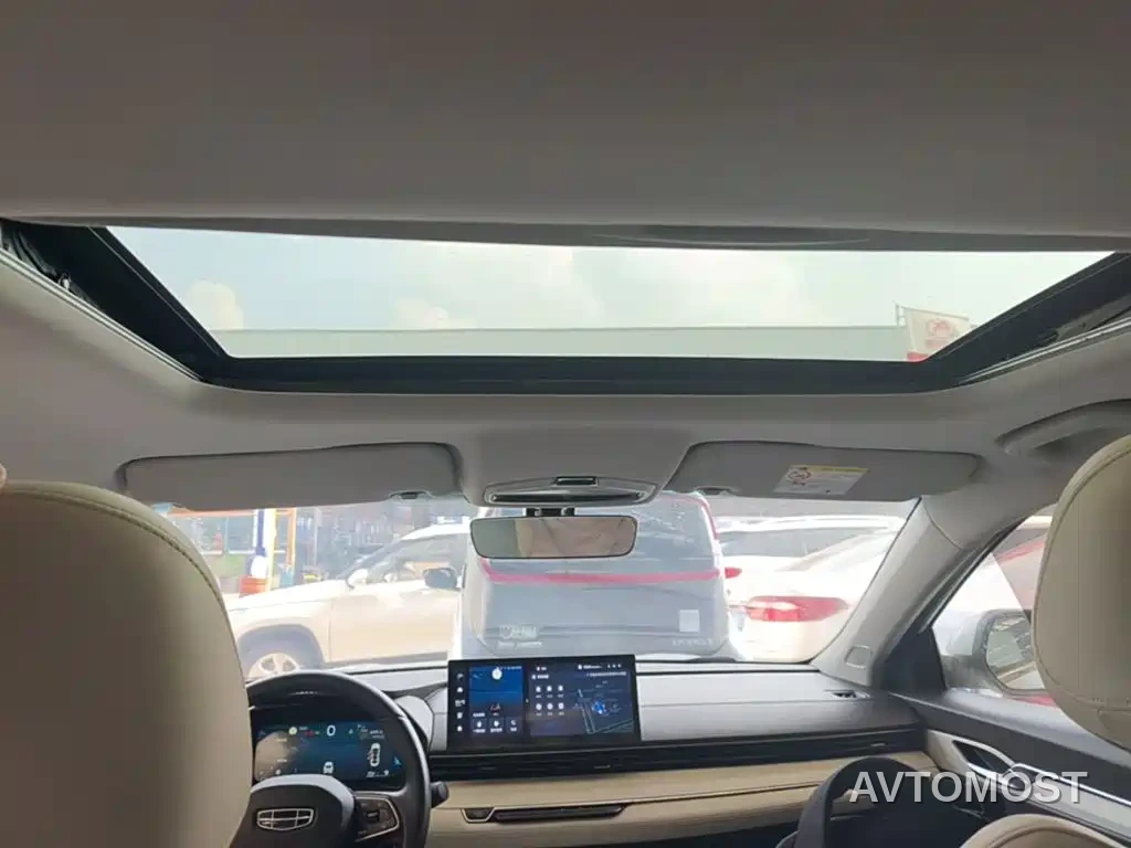 Geely Emgrand L HiP 2022 1.5TD-DHT Pro 100KM Super Swift — фото 17