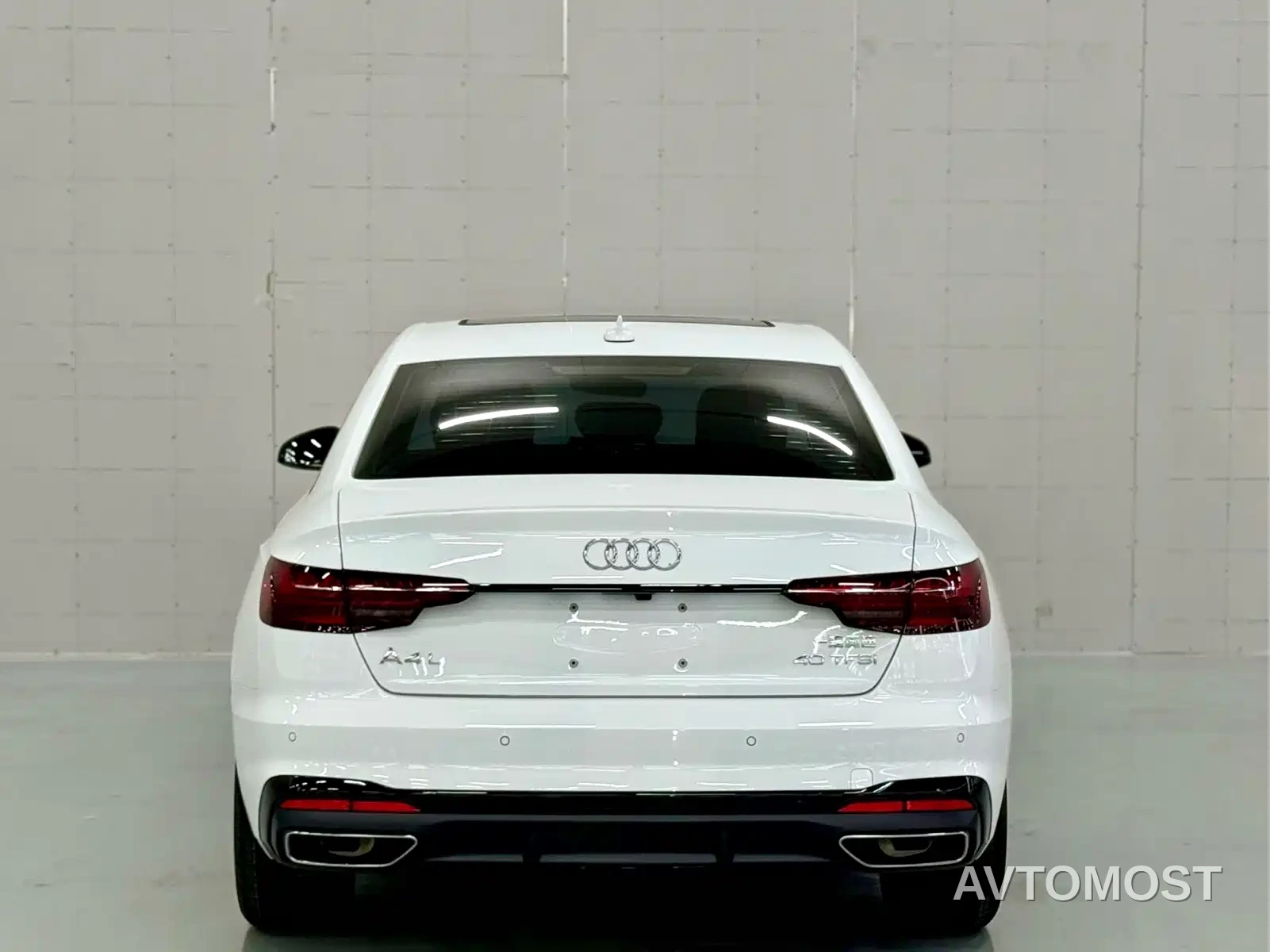 Audi A4L 2025 Model Year Facelift 2 Million Celebration Edition 40 TFSI Luxury Dynamic — фото 8