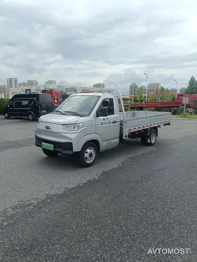 Karry Xiaoxiang X7 2024 AVIC Battery (3815 Cargo Box) Flatbed Truck - Luxury Type