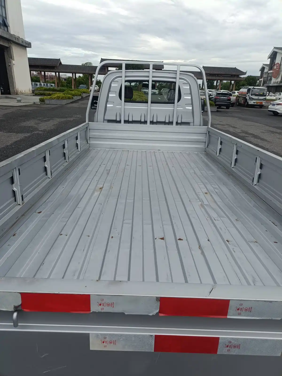 Karry Xiaoxiang X7 2024 AVIC Battery (3815 Cargo Box) Flatbed Truck - Luxury Type — фото 7
