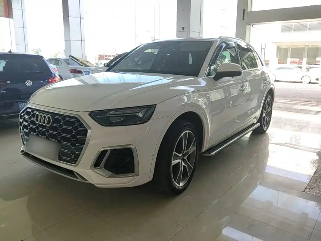 Audi Q5L 2022 45T Luxury Dynamic