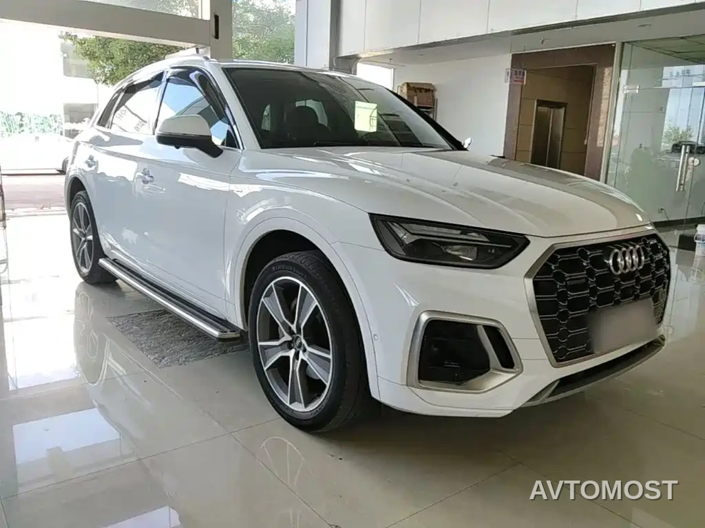 Audi Q5L 2022 45T Luxury Dynamic — фото 4