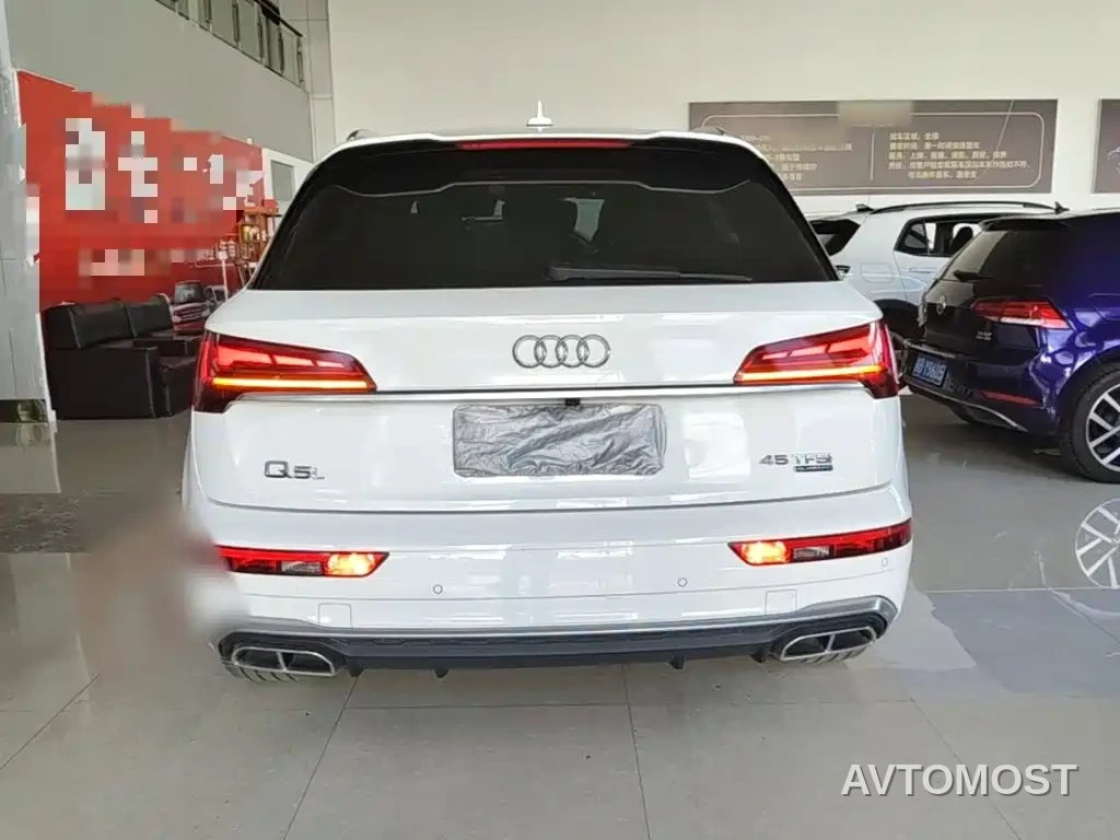 Audi Q5L 2022 45T Luxury Dynamic — фото 6