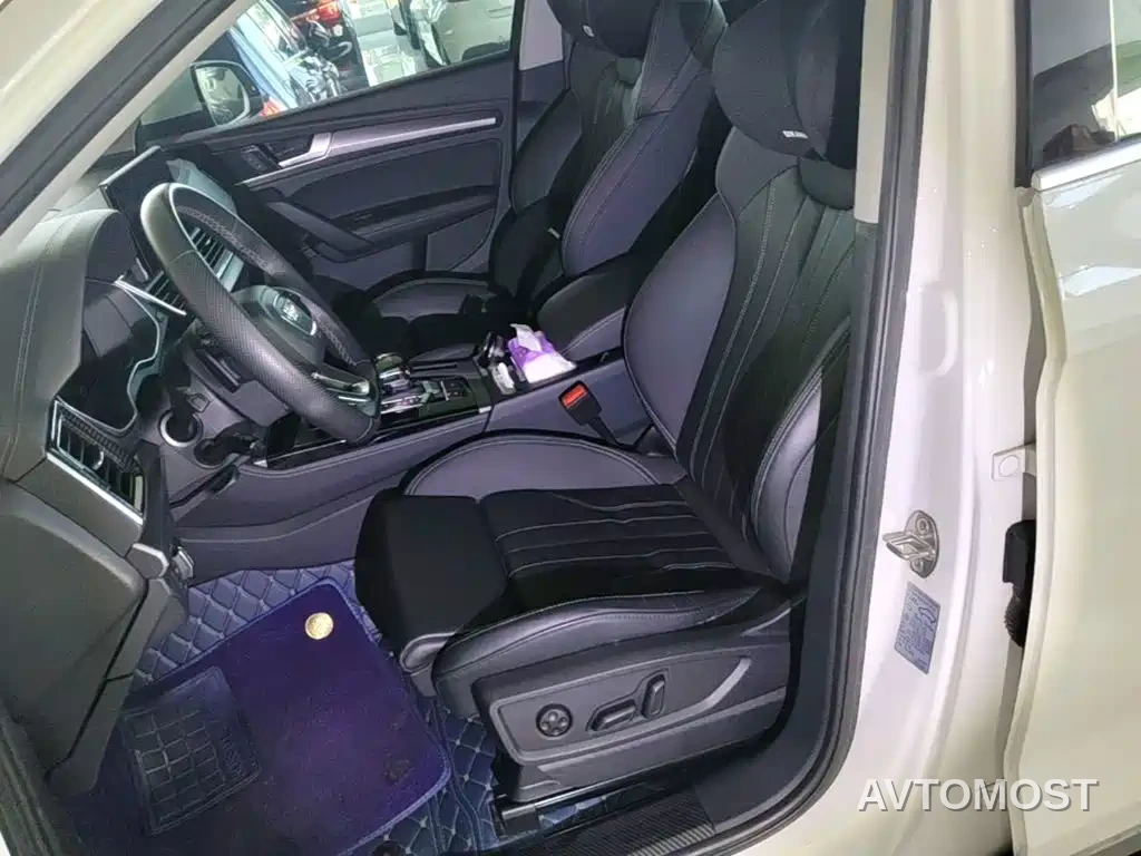 Audi Q5L 2022 45T Luxury Dynamic — фото 15