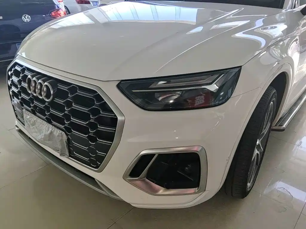 Audi Q5L 2022 45T Luxury Dynamic — фото 24