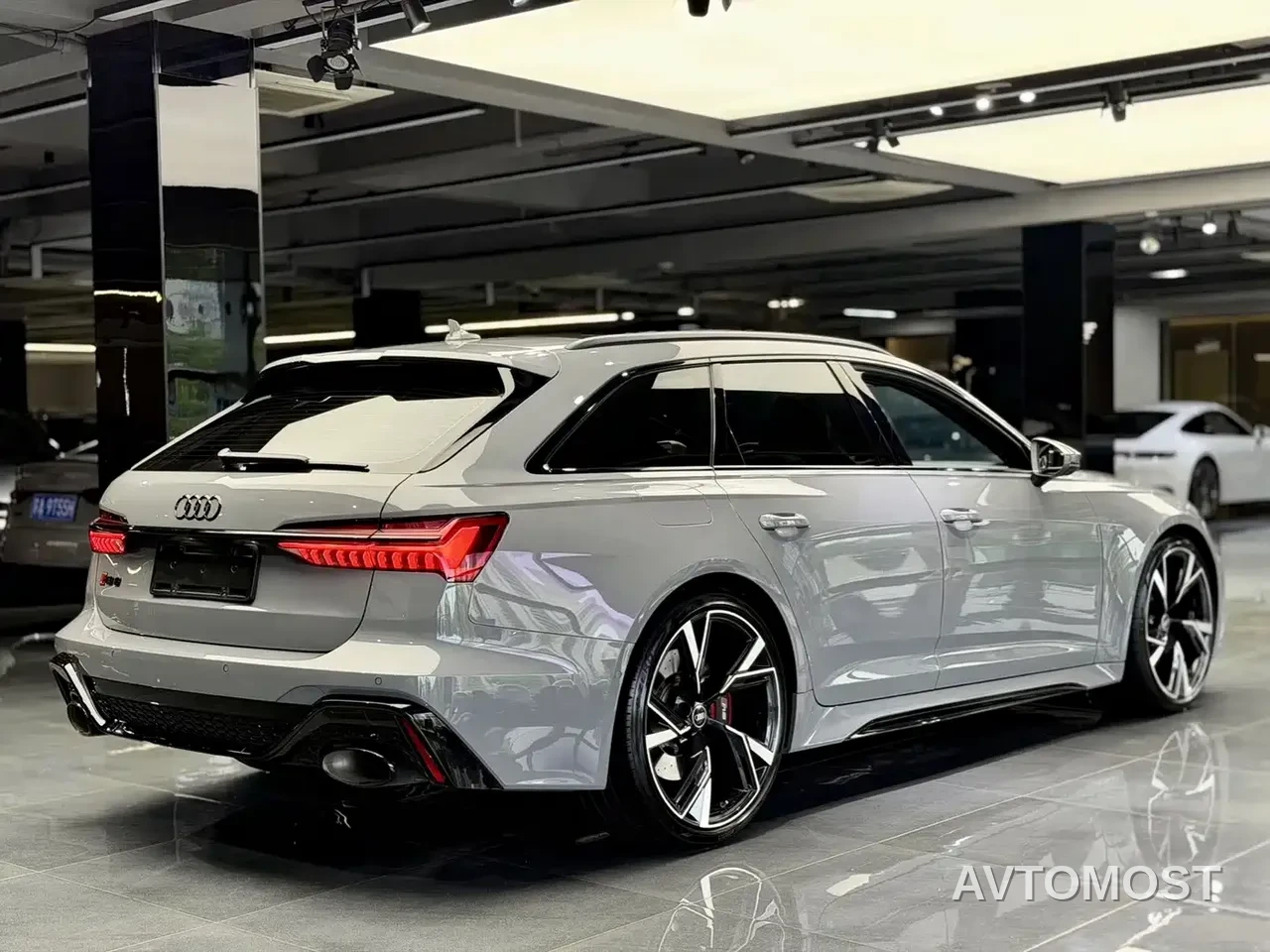 Audi RS 6 2025 RS 6 4.0T Avant performance — фото 5