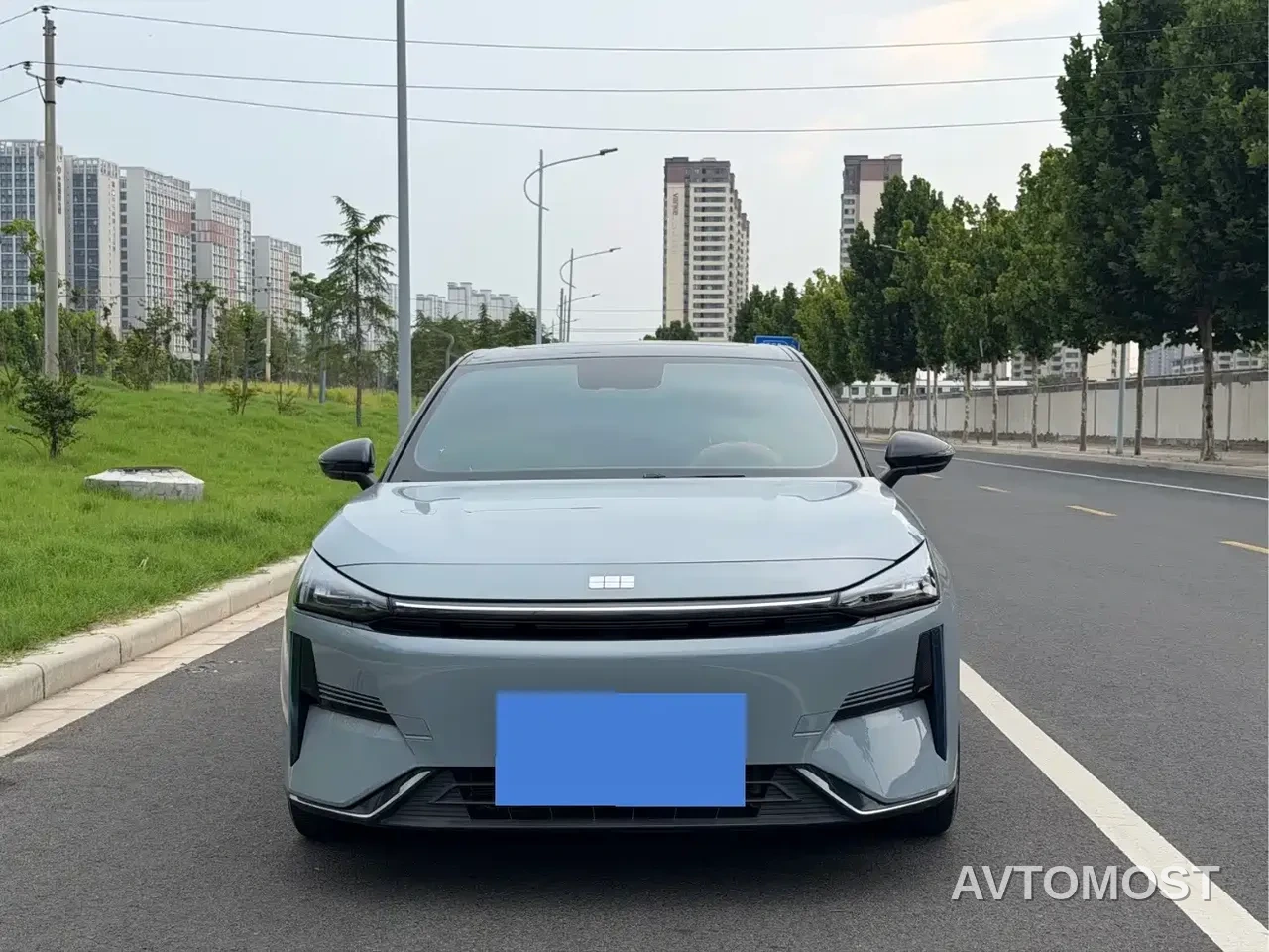 Geely Galaxy L6 2024 125km PLUS Soaring Dragon Edition — фото 2