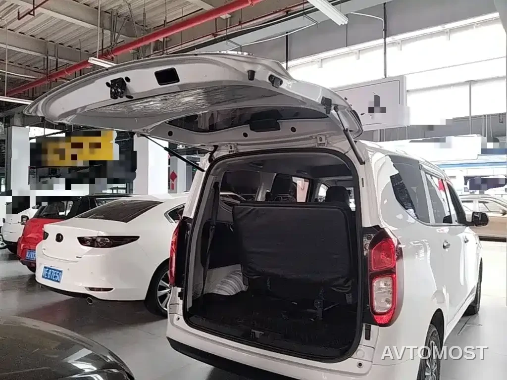 Wuling Hongguang New Energy 2024 Pure Electric 300KM Standard — фото 16