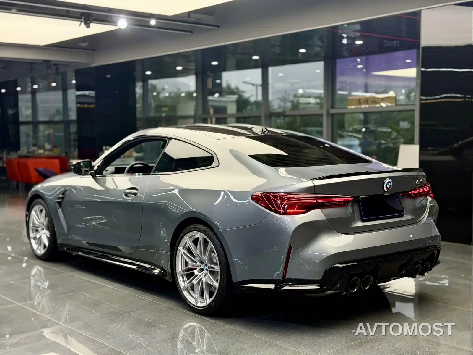 BMW M4 2024 BMW M4 Coupe M xDrive Competition — фото 5