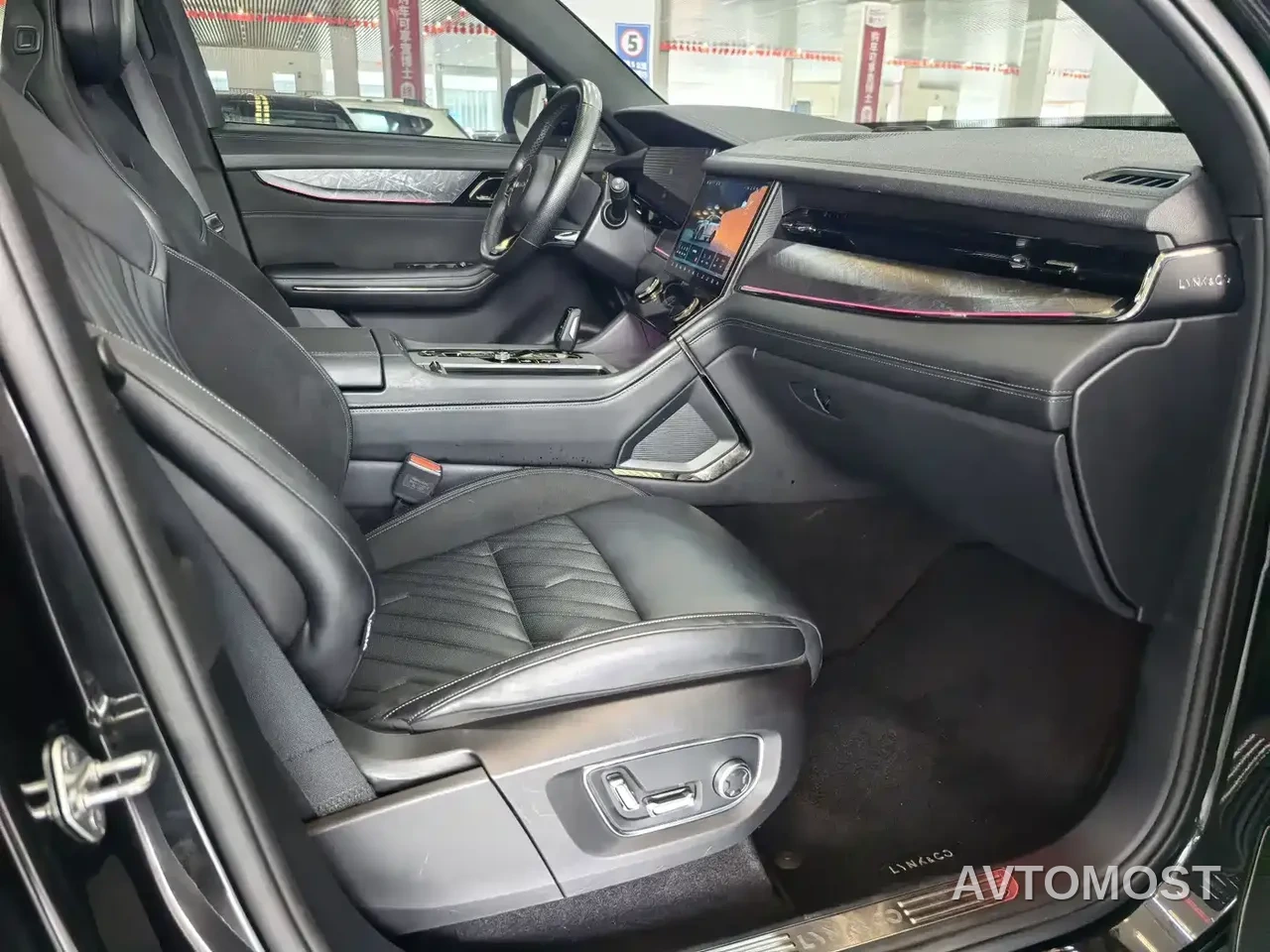 Lynk & Co 09 EM-P 2021 2.0T PHEV Halo 6-seater — фото 19