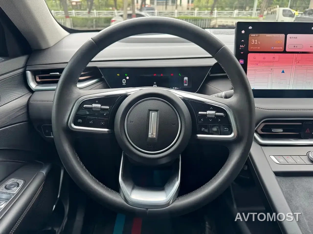 Wey Latte DHT-PHEV 2022 1.5T AWD Super Large Edition — фото 7