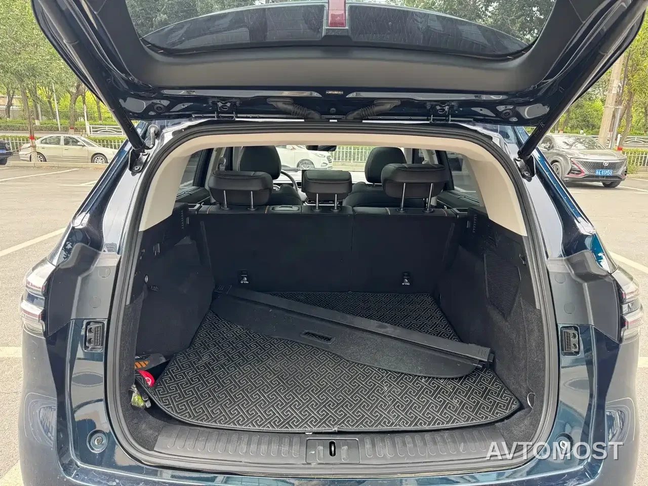Wey Latte DHT-PHEV 2022 1.5T AWD Super Large Edition — фото 12