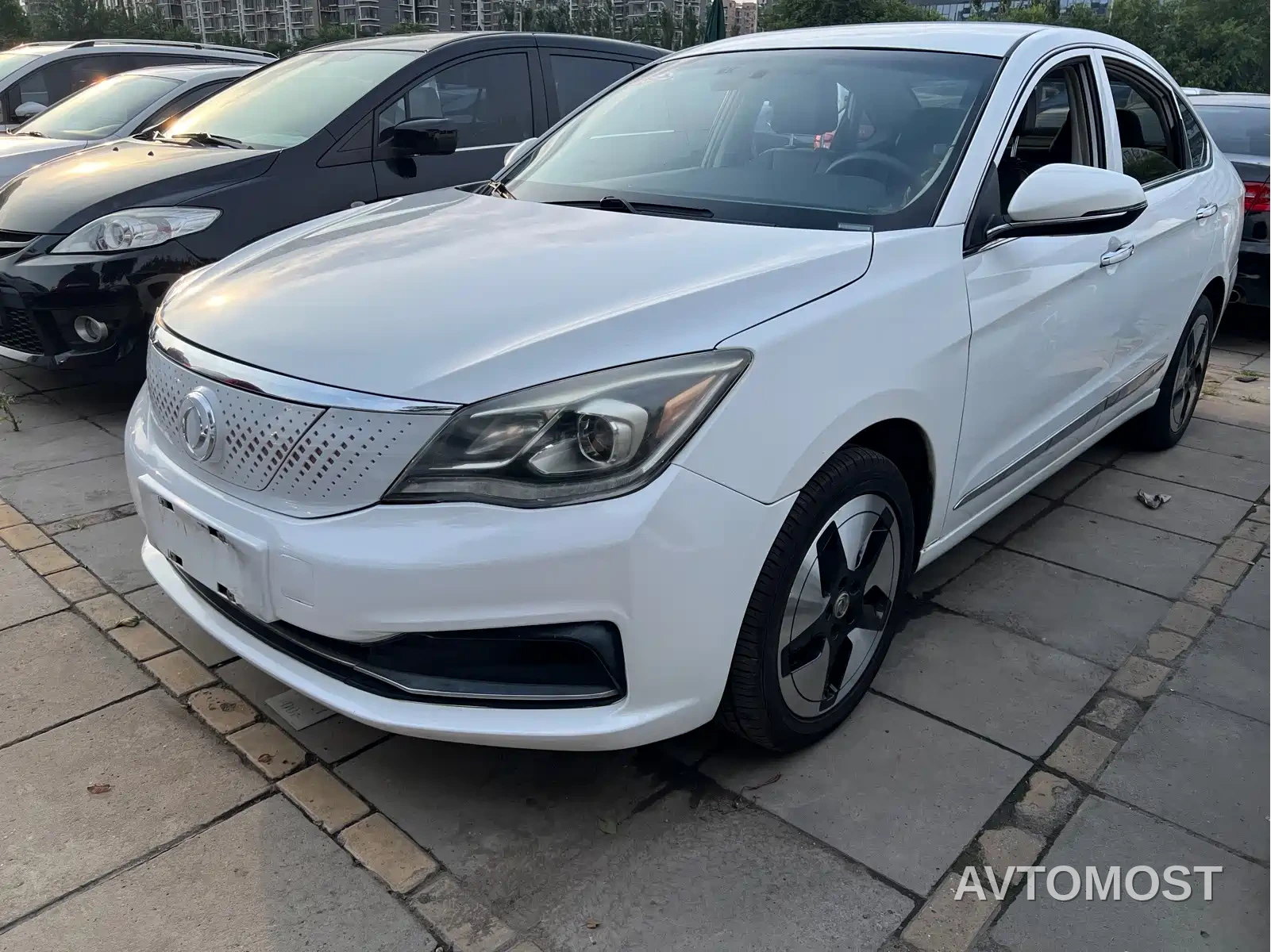 Dongfeng Fengshen E70 2022 500 Ultra Edition — фото 1