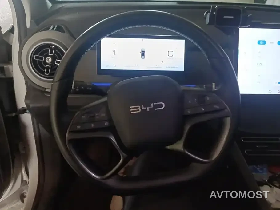 BYD Seal 05 DM-i 2025 DM-i 115KM Honor — фото 15