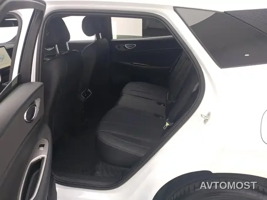BYD Sealion 06 New Energy 2025 DM-i 170 Pilot Pro Edition — фото 11