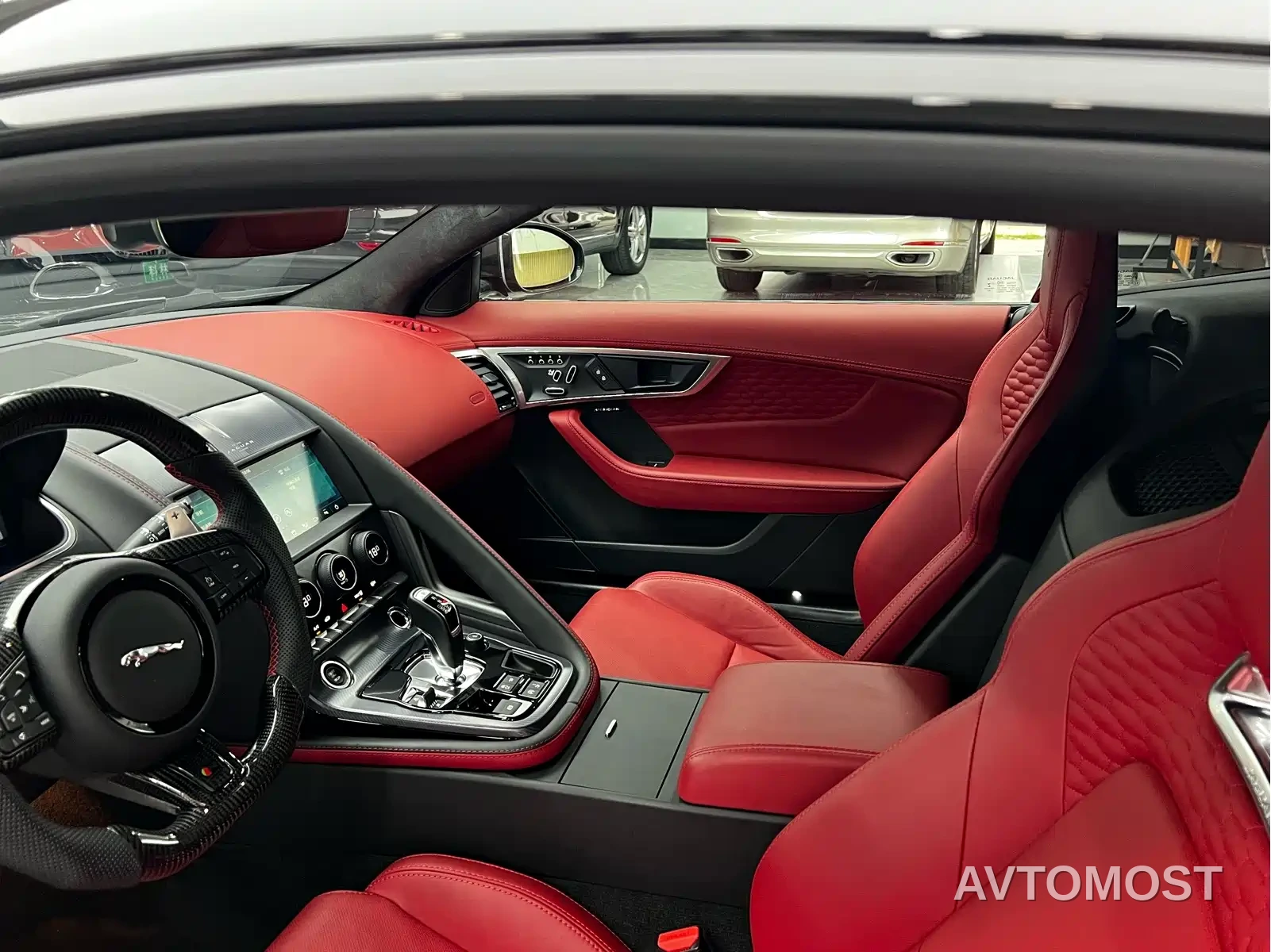 Jaguar F-TYPE 2023 Model P300 Hardtop R-DYNAMIC BLACK — фото 15