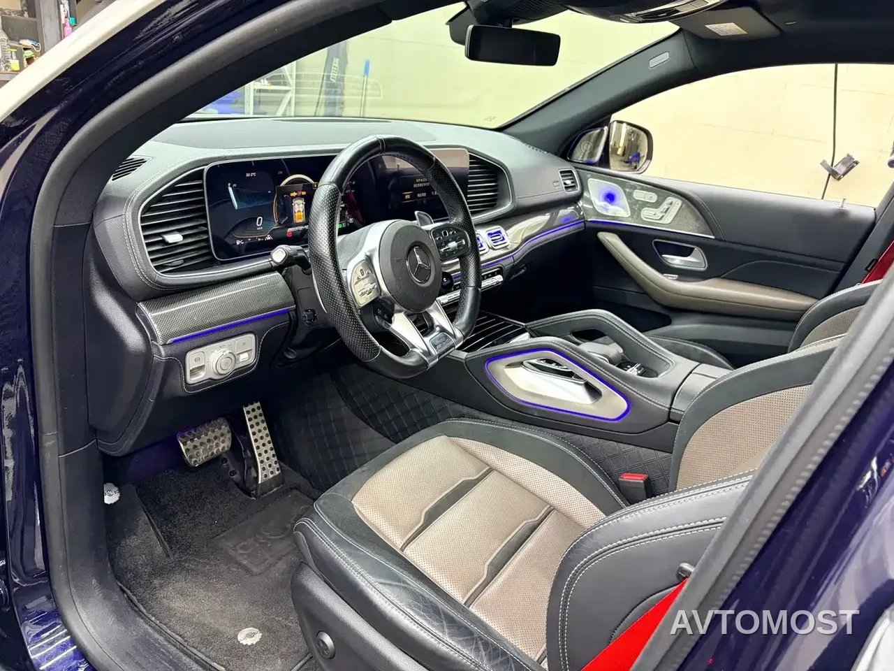 Mercedes-Benz GLE Coupe AMG 2022 AMG GLE 53 4MATIC+ Coupe SUV — фото 6