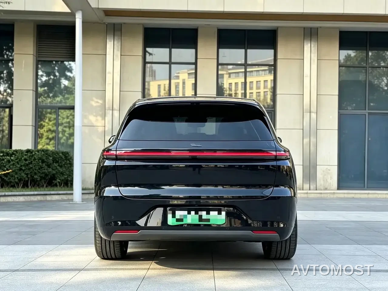 Li Auto L6 2025 Max Smart Renewal Edition — фото 2
