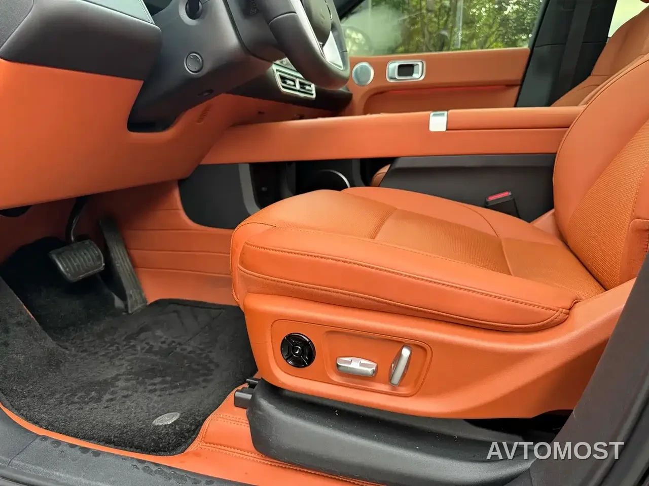 Li Auto L6 2025 Max Smart Renewal Edition — фото 9