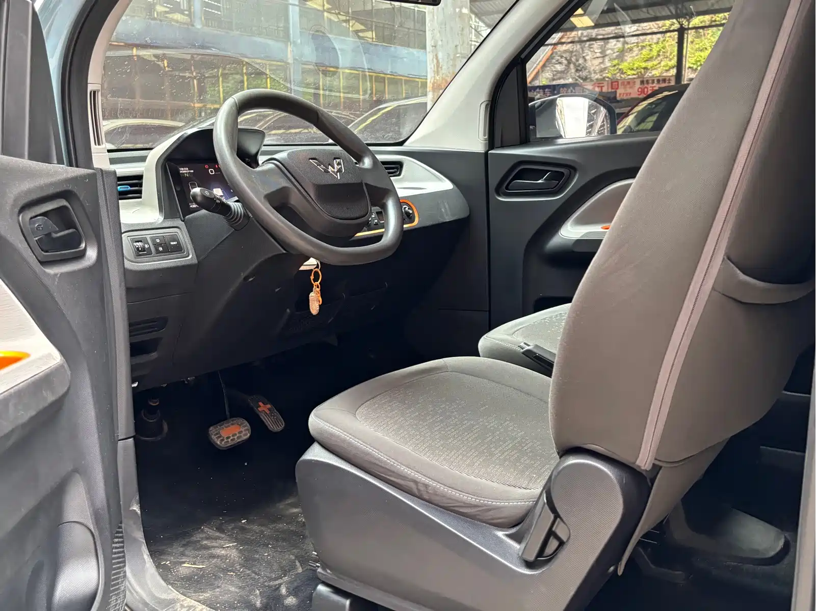 Wuling Motors Hongguang MINIEV 2021 Macaron Filling Edition 120km LFP — фото 5