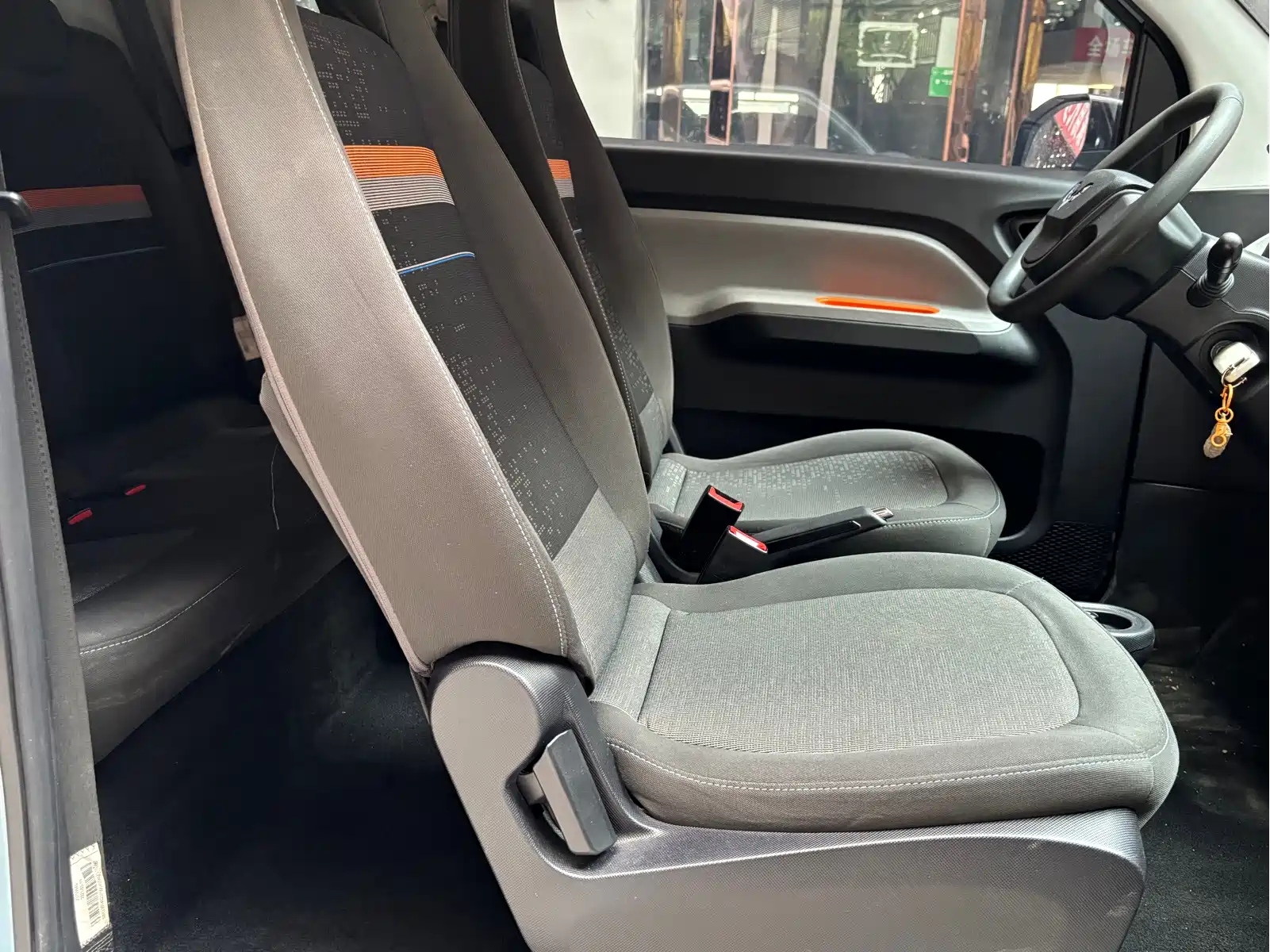 Wuling Motors Hongguang MINIEV 2021 Macaron Filling Edition 120km LFP — фото 11