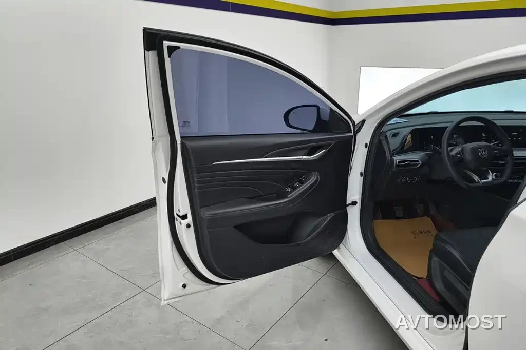 Changan Eado 2021 Model PLUS 1.6L GDI Manual Luxury — фото 7