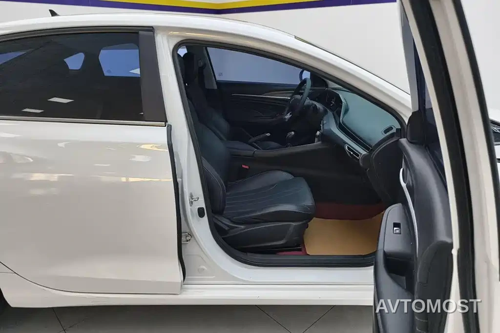 Changan Eado 2021 Model PLUS 1.6L GDI Manual Luxury — фото 8