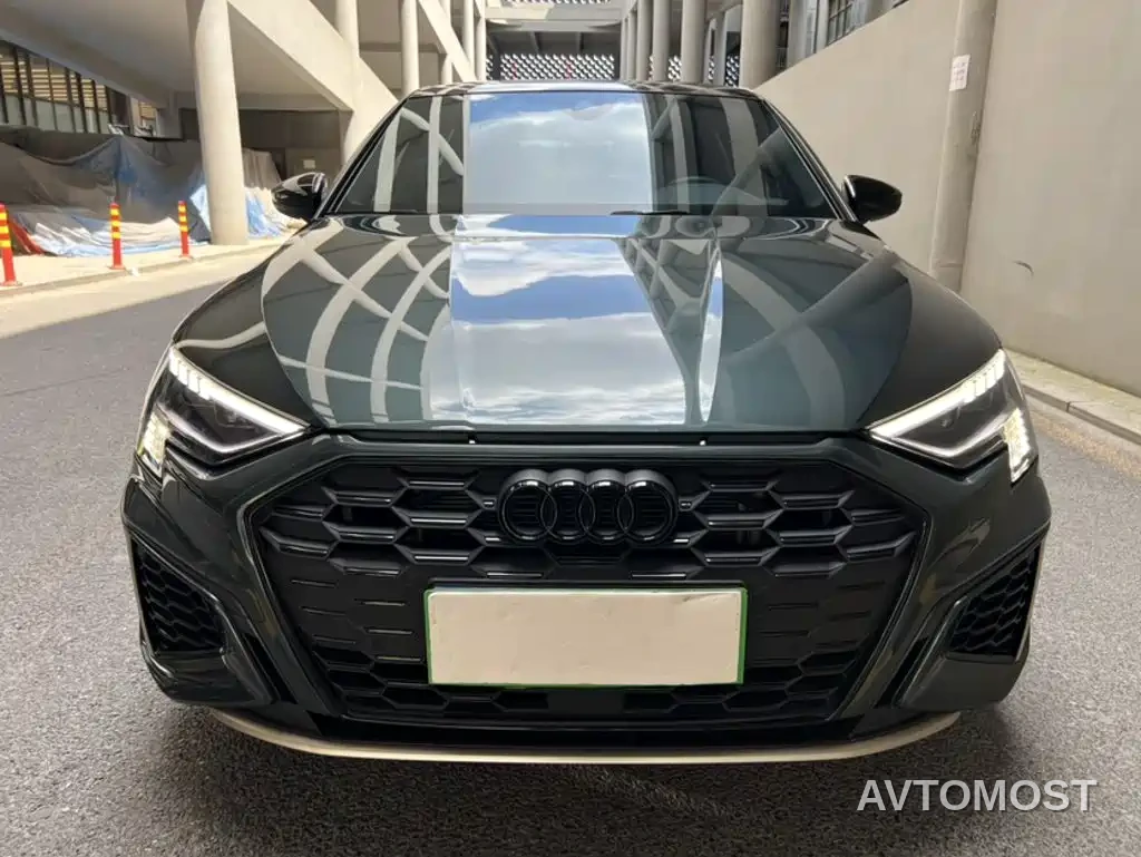 Audi A3 2024 Model Sportback 35 TFSI RS Edition — фото 8