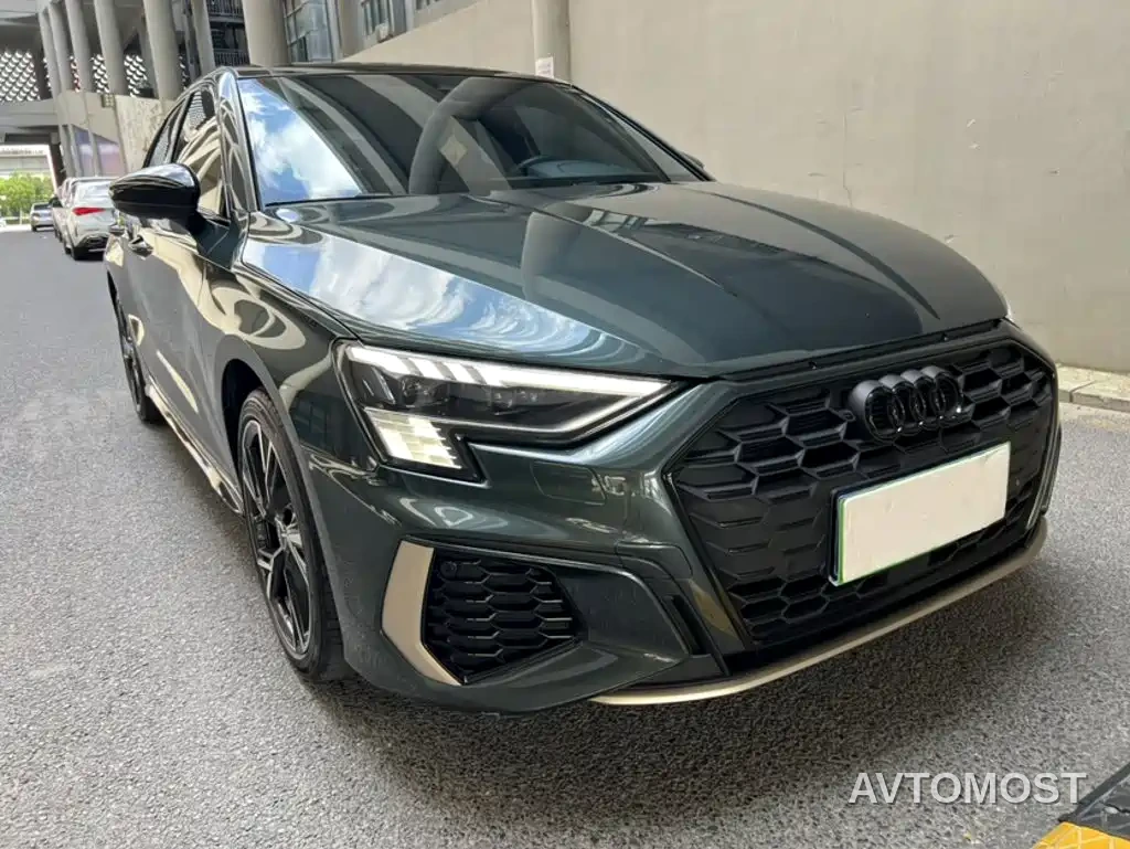 Audi A3 2024 Model Sportback 35 TFSI RS Edition — фото 10